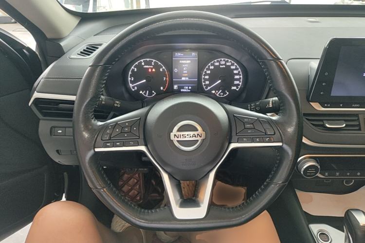 Used Nissan Teana 2020 2.0L XL Comfort Edition Steering Wheel