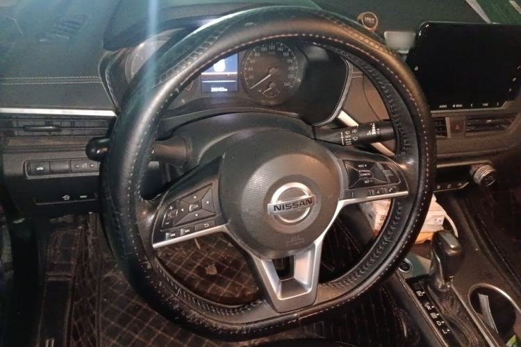 Used Nissan Teana 2020 2.0L XL Comfort Edition Steering Wheel