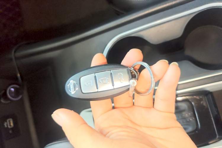 Used Nissan Teana 2020 2.0L XL Comfort Edition Vehicle Key
