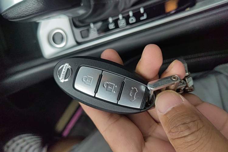 Used Nissan Teana 2020 Revised Version 2.0L XL Upper Smart Drive Edition Vehicle Key