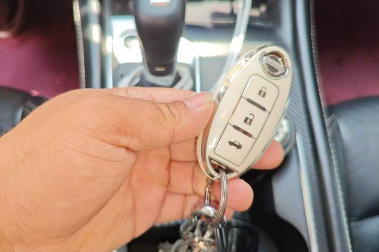 Used Nissan Teana 2020 Revised Version 2.0L XL Comfort Edition Vehicle Key