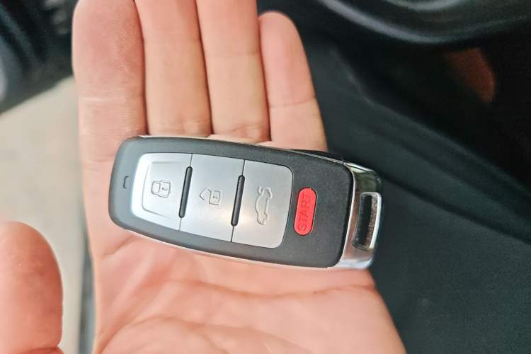 Used Nissan Teana 2020 2.0L XL Comfort Edition Vehicle Key