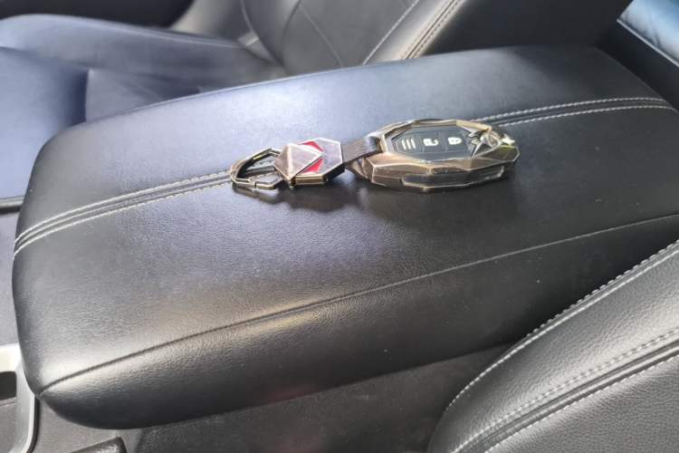Used Nissan Teana 2020 Revised Version 2.0L XL Comfort Edition Vehicle Key