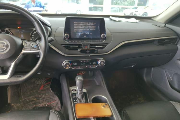 Used Nissan Teana 2020 Revised Version 2.0T XL Upper AD1 Smart Navigation Edition Audio And AC Panel
