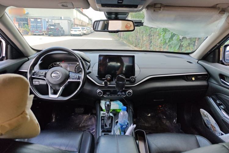Used Nissan Teana 2020 2.0L XL Upper SmartDrive Version Center Console