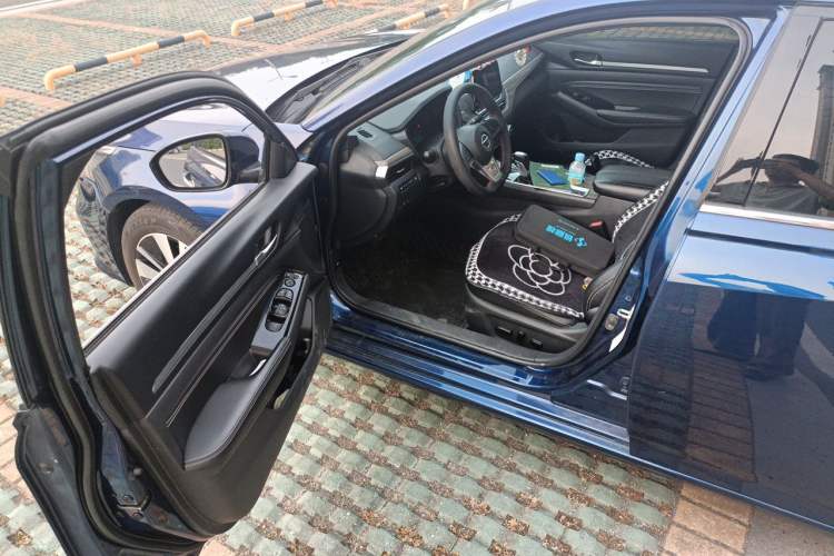 Used Nissan Teana 2020 Revised Version 2.0L XL Comfort Edition Driver Seat