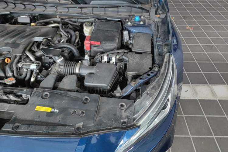 Used Nissan Teana 2020 2.0L XL Upper SmartDrive Version Engine Bay Left