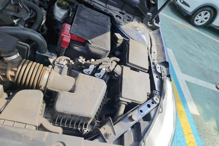 Used Nissan Teana 2020 2.0L XL Upper SmartDrive Version Engine Bay Left