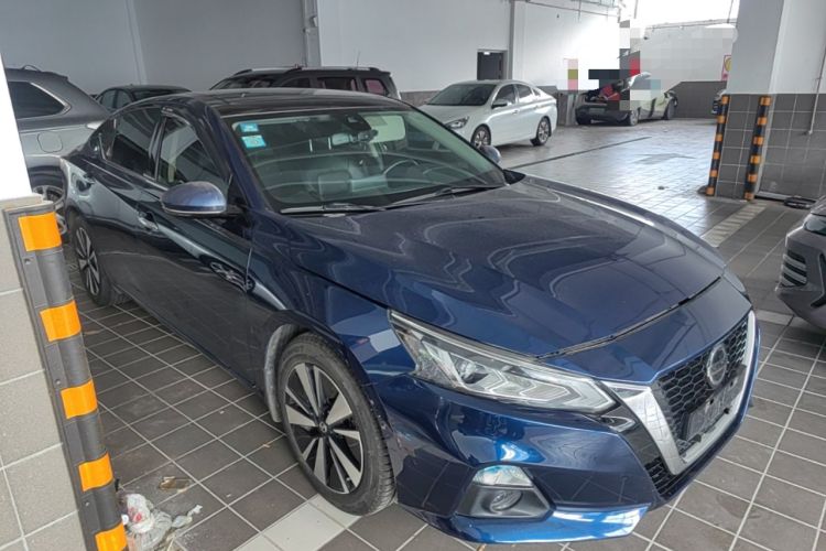 Used Nissan Teana 2020 2.0L XL Upper SmartDrive Version Front Right 45 Deg