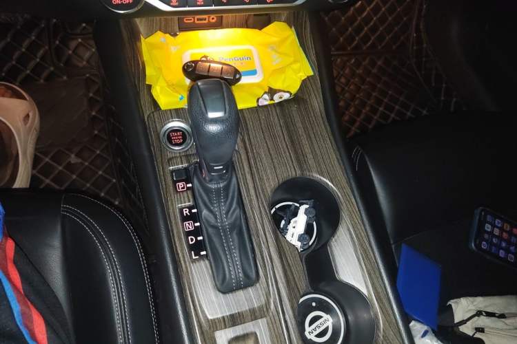 Used Nissan Teana 2020 Revised Version 2.0T XL Upper AD1 Smart Navigation Edition Gear Lever