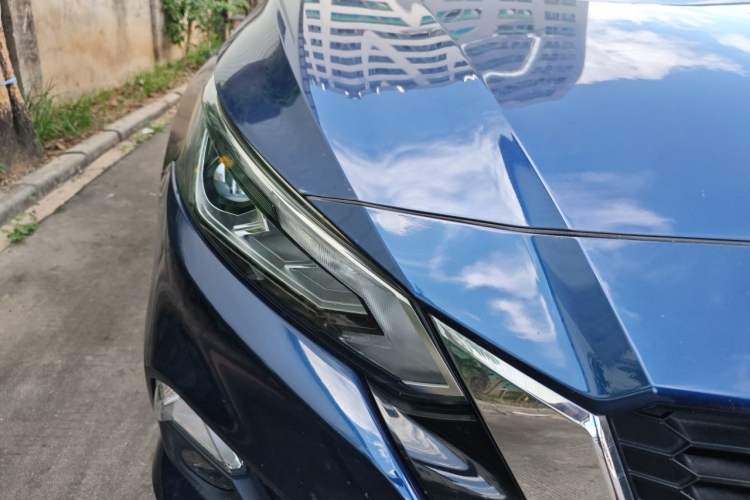 Used Nissan Teana 2020 2.0L XL Upper SmartDrive Version Right Front Headlight