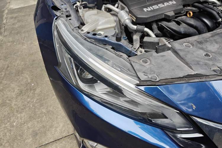 Used Nissan Teana 2020 2.0L XL Upper SmartDrive Version Right Front Headlight
