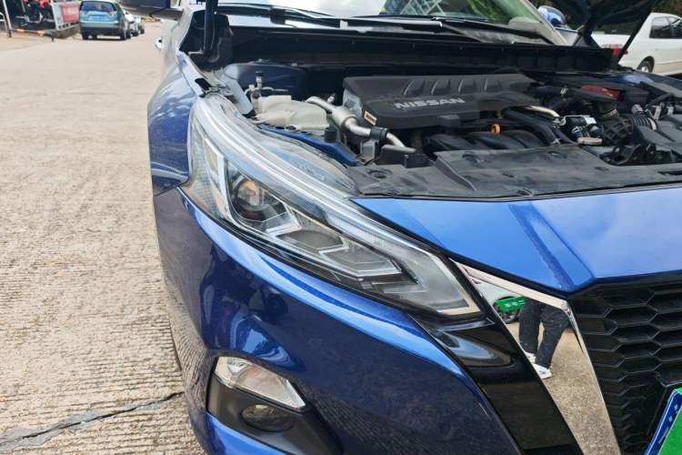 Used Nissan Teana 2020 2.0L XL Comfort Edition Right Front Headlight