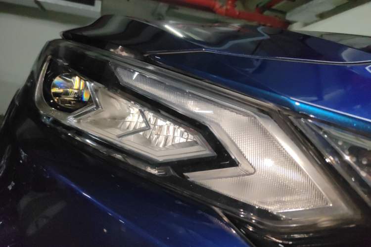 Used Nissan Teana 2020 2.0T XL Upper AD1 Smart Navigation Edition Right Front Headlight