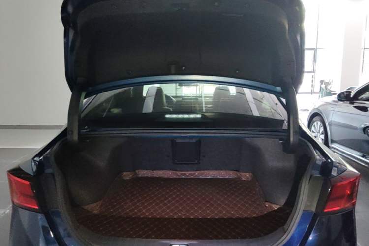 Used Nissan Teana 2020 2.0L XL Upper SmartDrive Version Trunk