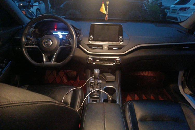 Used Nissan Teana 2020 2.0L XL Upper SmartDrive Version Center Console