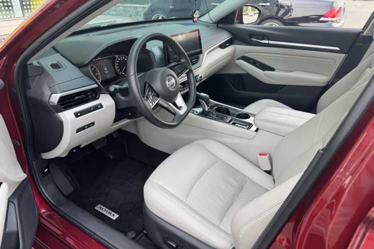 Used Nissan Teana 2020 2.0L XL Upper SmartDrive Version Interior 1