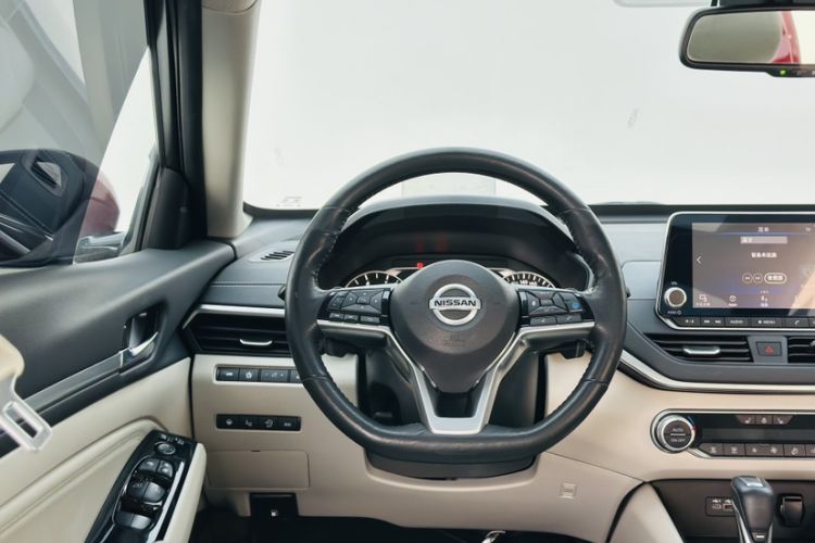 Used Nissan Teana 2020 2.0T XL Upper AD1 Smart Navigation Edition Interior 3