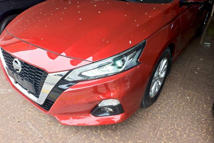 Used Nissan Teana 2020 2.0L XL Comfort Edition Left Front Headlight