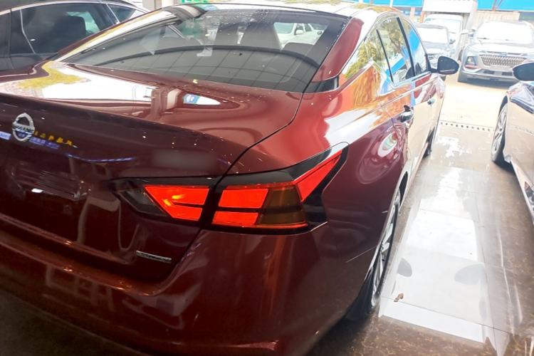 Used Nissan Teana 2020 2.0L XL Comfort Edition Right Rear Taillight