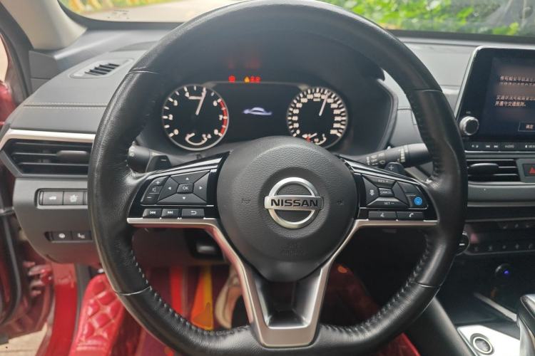 Used Nissan Teana 2020 Revised Version 2.0T XL Upper AD1 Smart Navigation Edition Steering Wheel