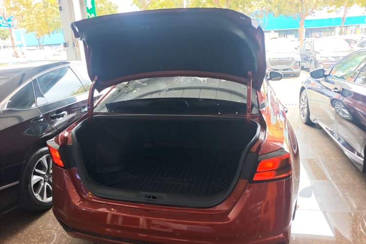 Used Nissan Teana 2020 2.0L XL Comfort Edition Trunk