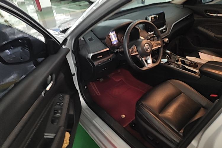 Used Nissan Teana 2020 Revised Version 2.0L XL Comfort Edition Driver Seat