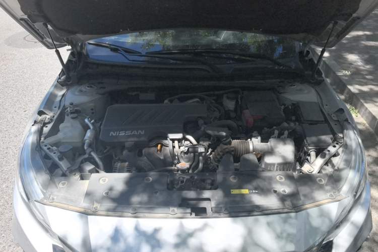 Used Nissan Teana 2020 Revised Version 2.0L XL Comfort Edition Engine Bay