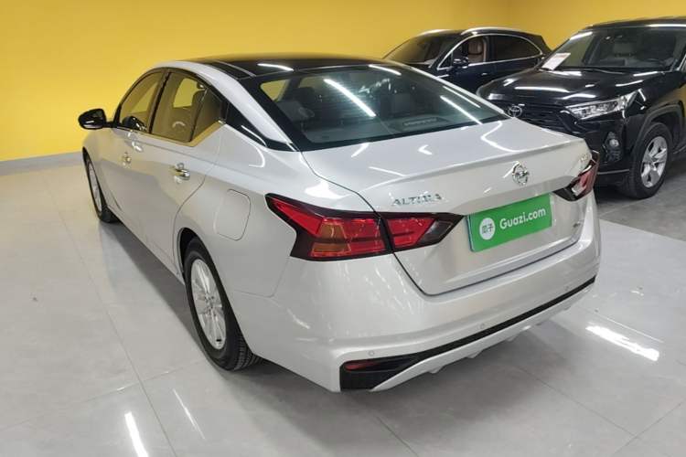 Used Nissan Teana 2020 2.0L XL Comfort Edition Exterior 2