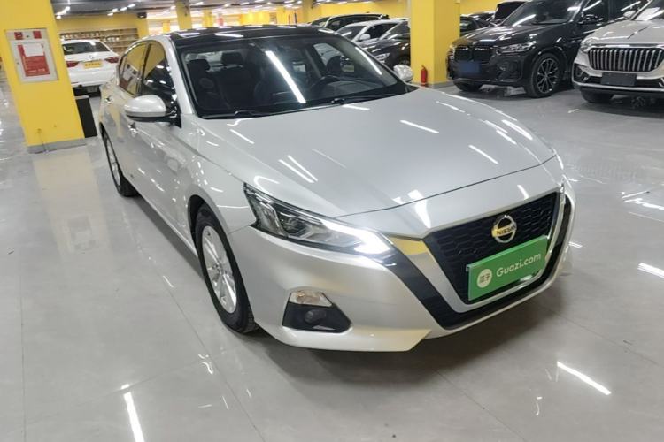 Used Nissan Teana 2020 2.0L XL Comfort Edition Front Right 45 Deg