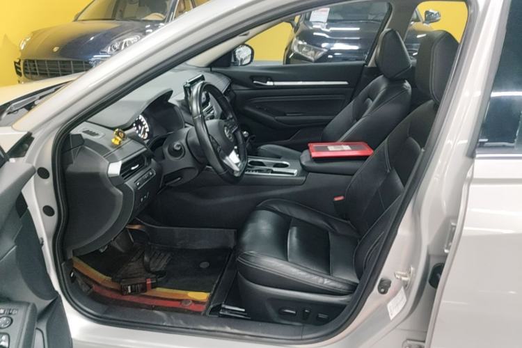 Used Nissan Teana 2020 2.0L XL Comfort Edition Left Front Seat