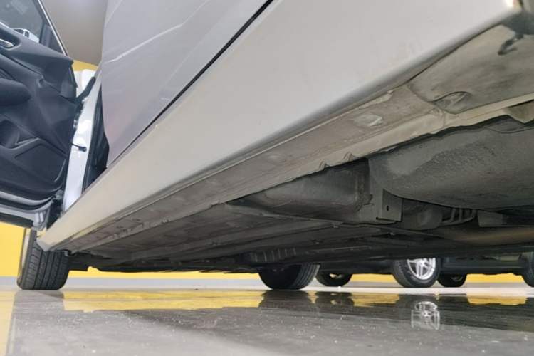 Used Nissan Teana 2020 2.0L XL Comfort Edition Left Side Sill