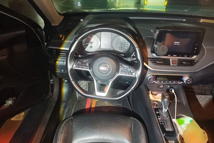 Used Nissan Teana 2020 2.0L XL Comfort Edition Steering Wheel