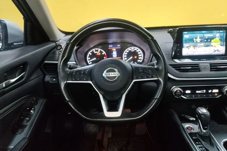 Used Nissan Teana 2020 2.0L XL Comfort Edition Steering Wheel