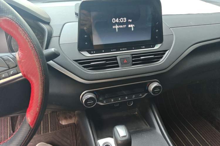 Used Nissan Teana 2020 2.0L XL Comfort Edition Audio And AC Panel