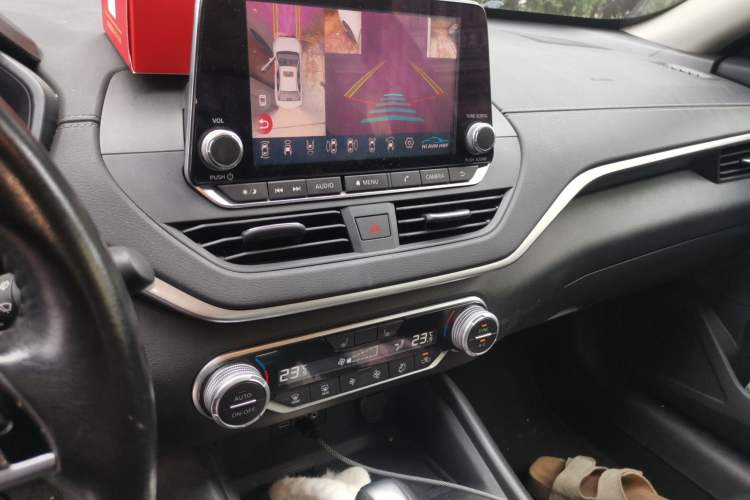 Used Nissan Teana 2020 Revised Version 2.0L XL Upper Smart Drive Edition Audio And AC Panel