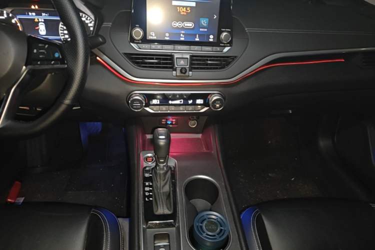 Used Nissan Teana 2020 Revised Version 2.0T XL Upper AD1 Smart Navigation Edition Audio And AC Panel