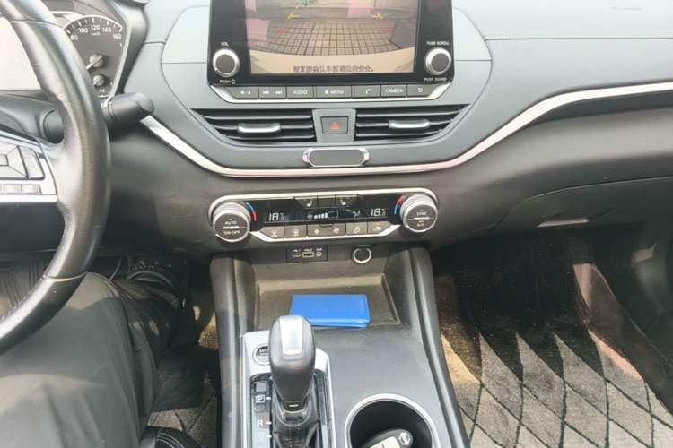 Used Nissan Teana 2020 2.0L XL Upper SmartDrive Version Audio And AC Panel
