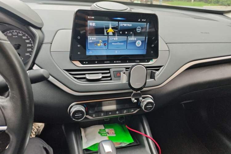 Used Nissan Teana 2020 Revised Version 2.0L XL Comfort Edition Audio And AC Panel