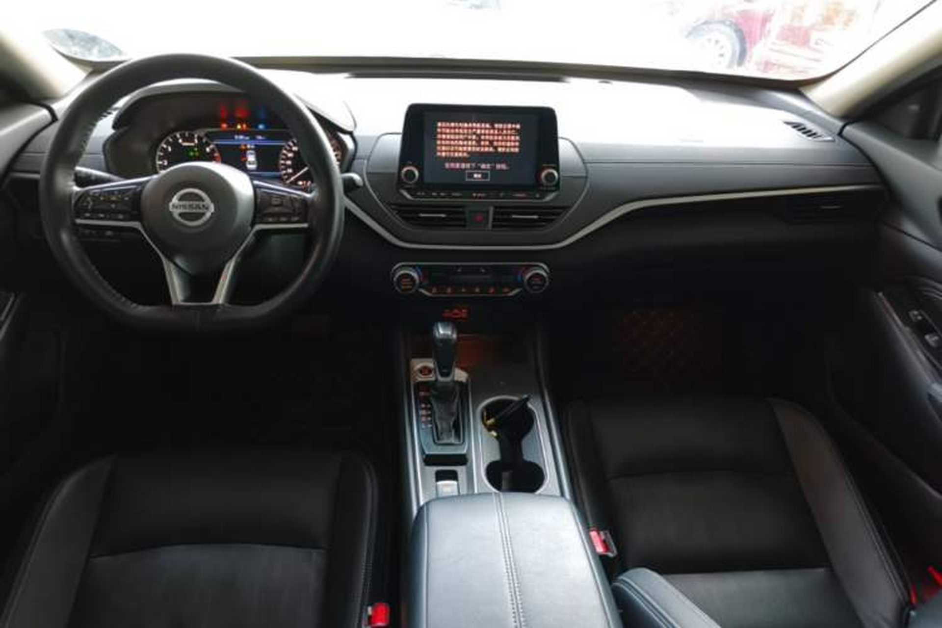 Used Nissan Teana 2020 2.0L XL Upper SmartDrive Version Center Console