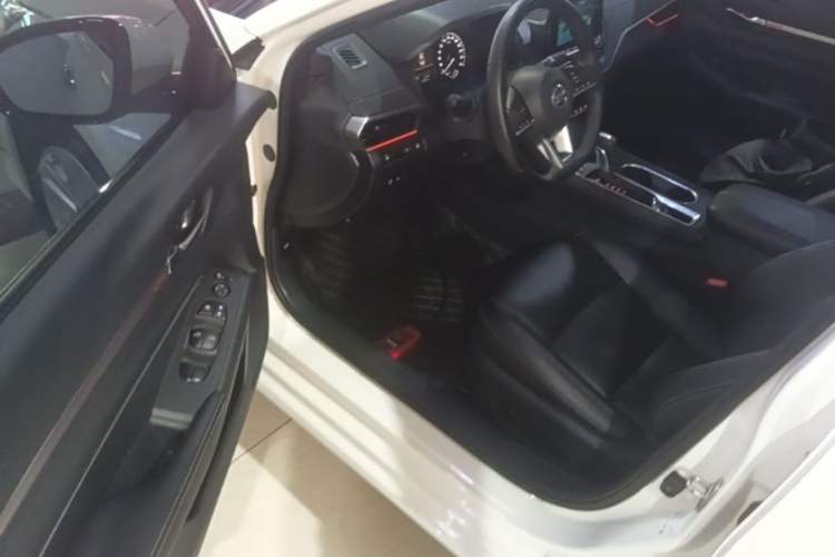 Used Nissan Teana 2020 2.0L XL Comfort Edition Driver Seat