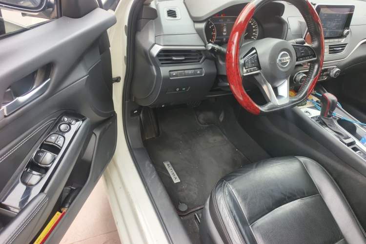 Used Nissan Teana 2020 2.0L XL Upper SmartDrive Version Driver Seat
