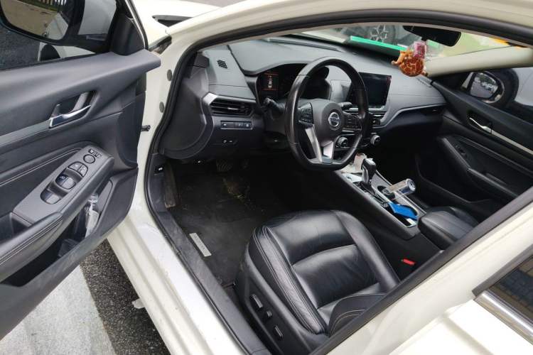 Used Nissan Teana 2020 2.0L XL Comfort Edition Driver Seat