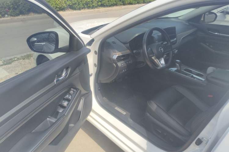 Used Nissan Teana 2020 Revised Version 2.0L XL Comfort Edition Driver Seat