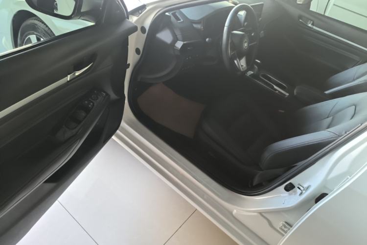 Used Nissan Teana 2020 Revised Version 2.0T XL Upper AD1 Smart Navigation Edition Driver Seat