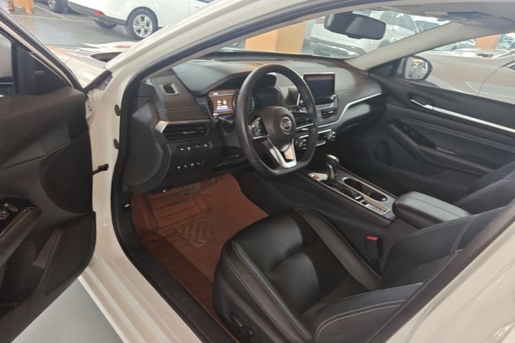 Used Nissan Teana 2020 Revised Version 2.0T XL Upper AD1 Smart Navigation Edition Driver Seat