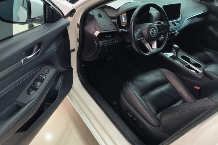 Used Nissan Teana 2020 2.0L XL Comfort Edition Driver Seat