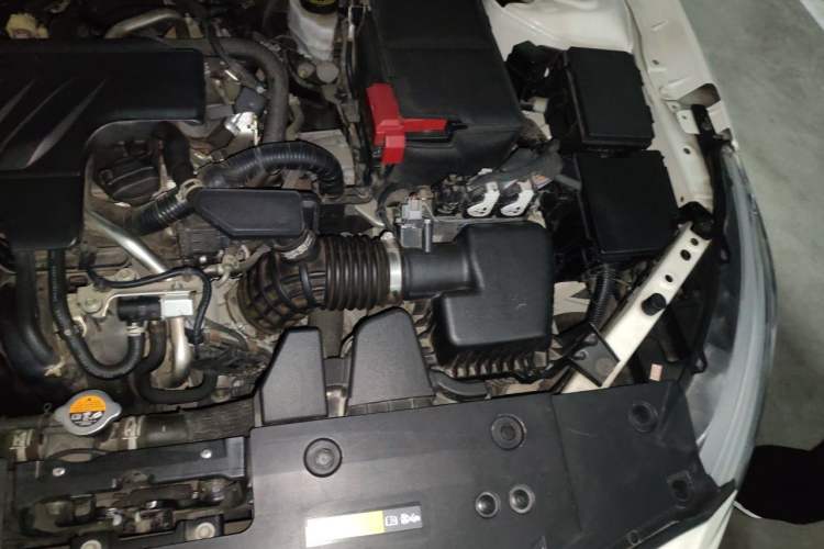 Used Nissan Teana 2020 Revised Version 2.0L XL Upper Smart Drive Edition Engine Bay Left
