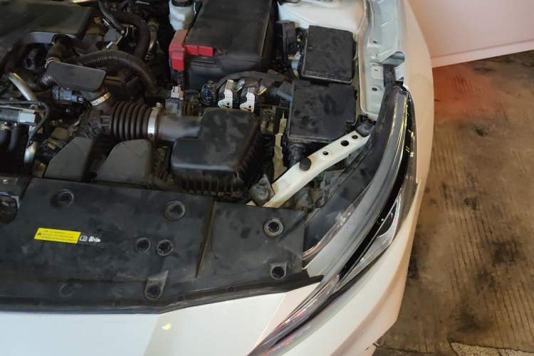 Used Nissan Teana 2020 Revised Version 2.0L XL Comfort Edition Engine Bay Left