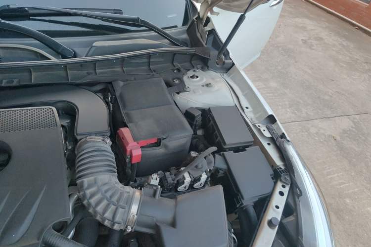 Used Nissan Teana 2020 2.0T XL Upper AD1 Smart Navigation Edition Engine Bay Left